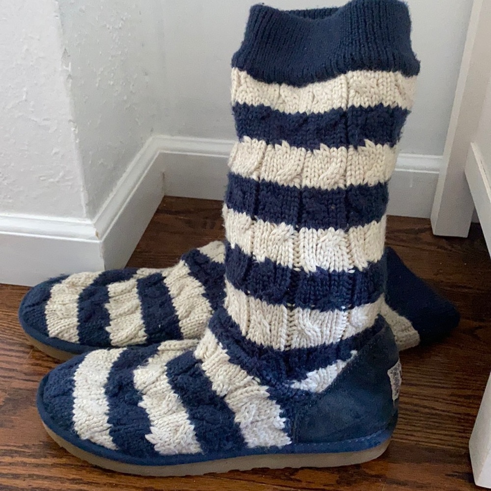 Ugg’s size 10
